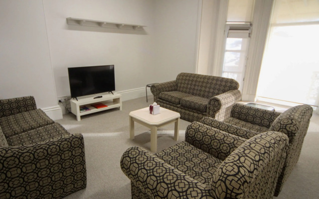 Seafield Tower Glenelg Apartment no 4