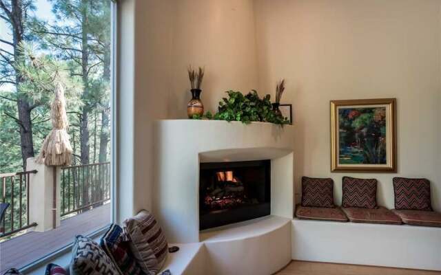 Eagles Rest - Four Bedroom Cabin