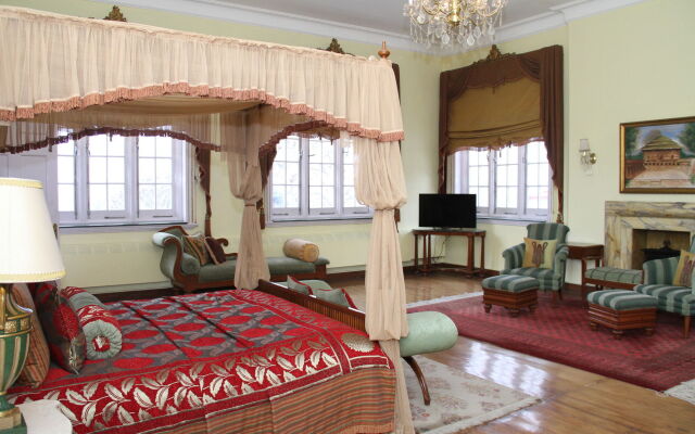 The Lalit Grand Palace Srinagar