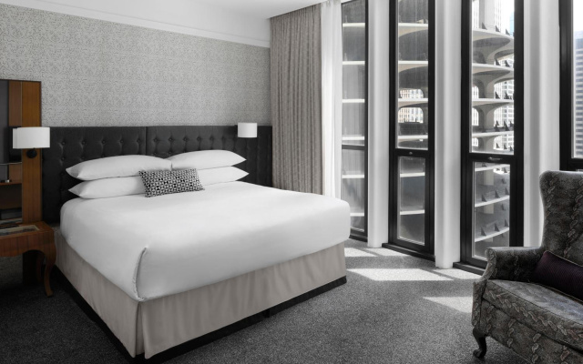 Hotel Chicago Downtown, Autograph Collection by Marriott