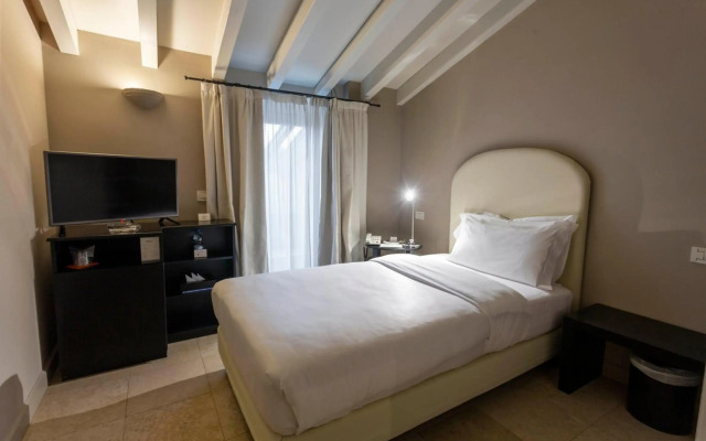 Santellone Resort