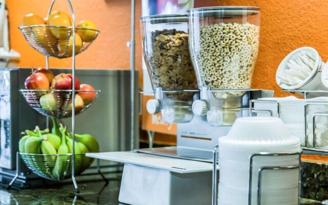 Clarion Pointe Lakeland I-4