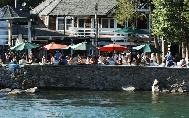 River Ranch Lodge & Restaurant