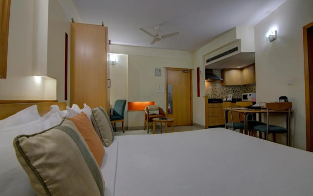 Tristar Service Apartments