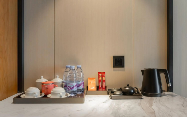 Huhua International Hotel (Shanghai Songjiang)