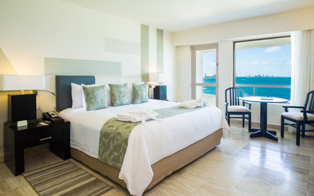 Dreams Sands Cancun Resort & Spa - All Inclusive