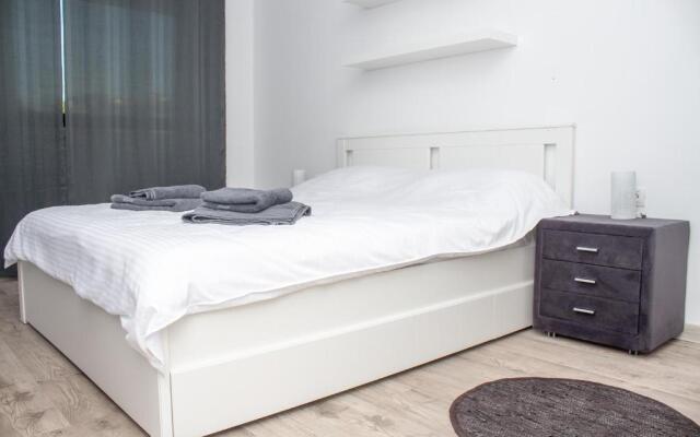 Wings Infinity Luxury Suites