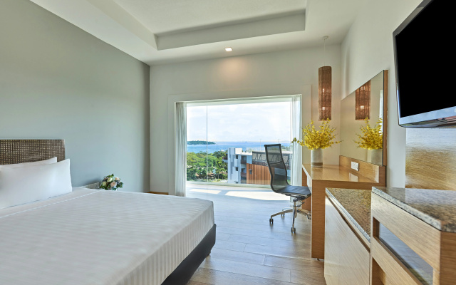Village Hotel Changi by Far East Hospitality - Image 3