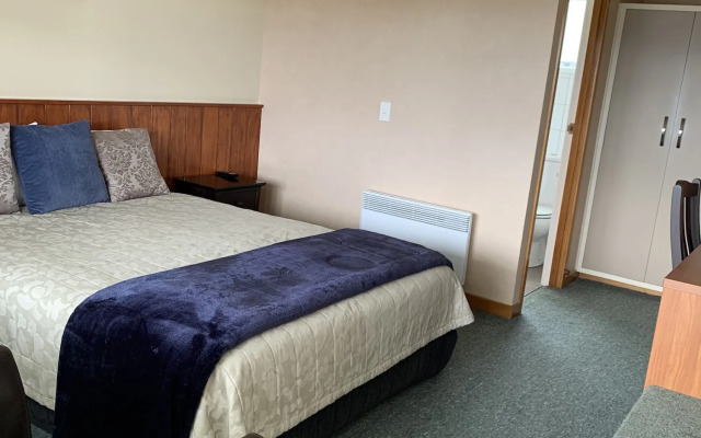 Te Anau Manapouri Lake Hotel