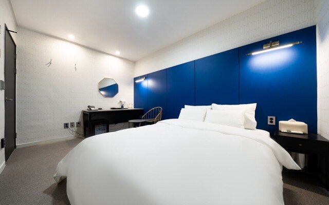 Chuncheon Stay Oz