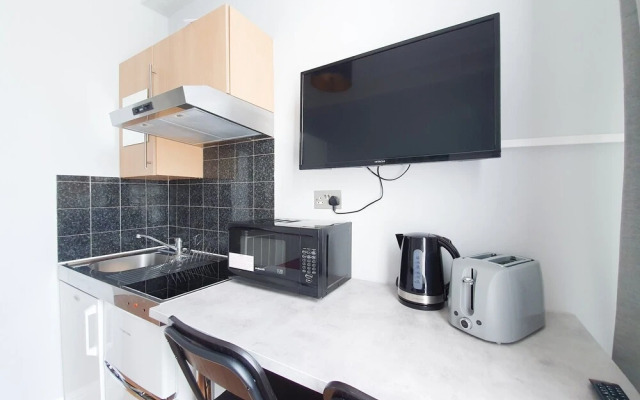 Modern Studio in the Heart of Acton