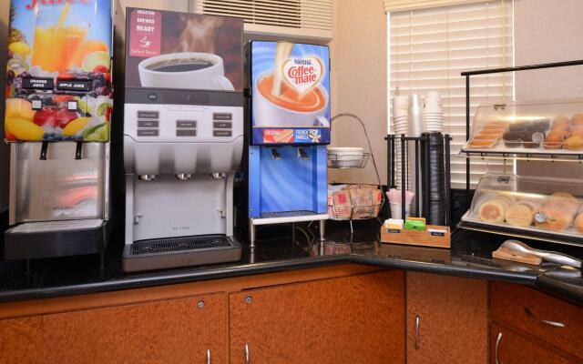 Best Western Courtesy Inn Hotel - Anaheim Resort at the Park