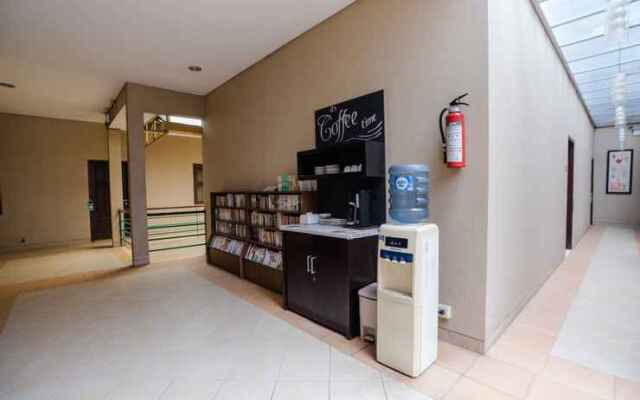 Jambuluwuk Residence Menteng