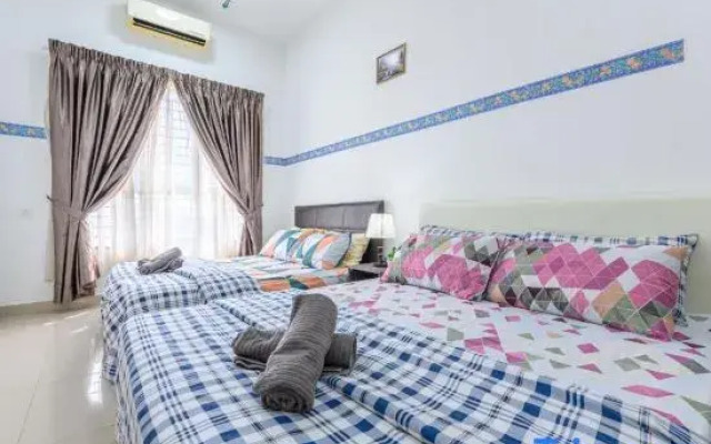 Dpulze Cozy Homestay, 1-5 Pax - DP1