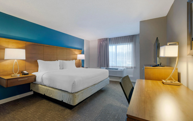 Staybridge Suites Orlando Royale Parc Suites by IHG