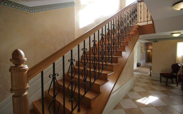 Padise Manor