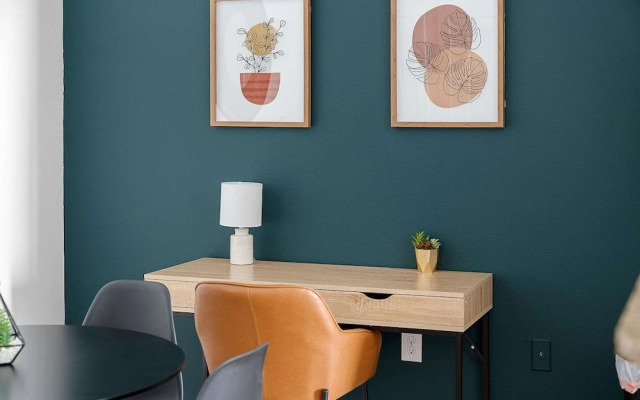 Dallashaus Near Galleria Medical City