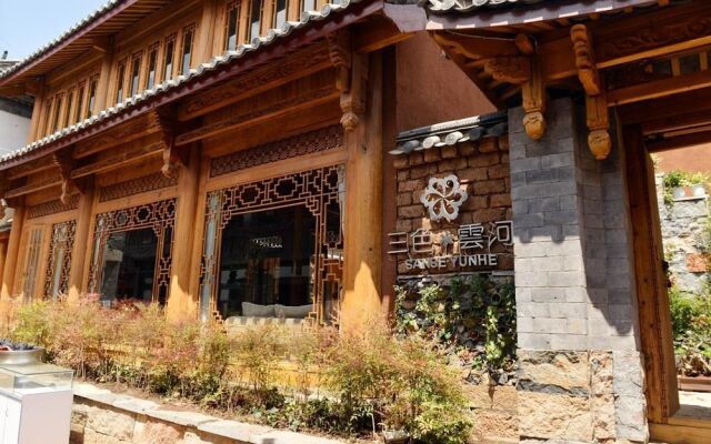 Sanse Yunhe Inn Lijiang Ancient Town