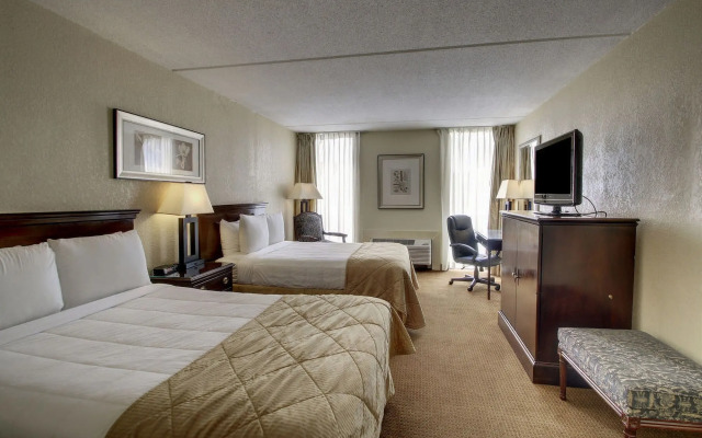 Economy Hotel Plus Wichita