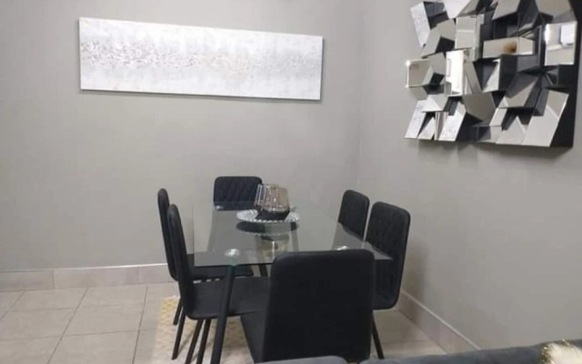 Spacious, With Great Design 2 Bedroomed Apartment