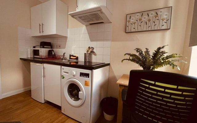 Potteries Suite in Sevenoaks