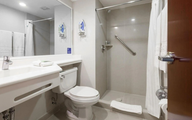 City Express by Marriott Celaya Parque