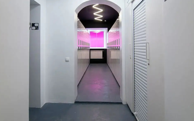 Monotel Space