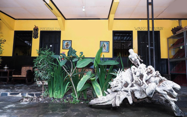Super OYO 598 Udan Mas Guesthouse& Gallery