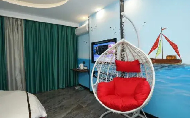 Dahuaishu Hotel (Luoyang Longmen high-speed railway station Hekeda)