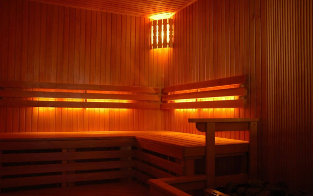 Toss Hotel