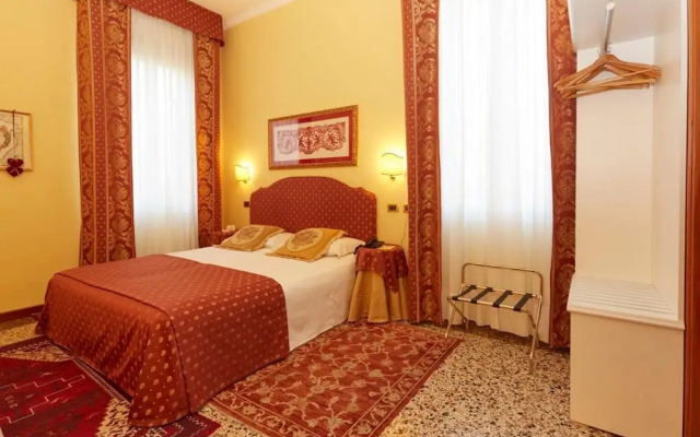 Casa Villa Gardenia- Atika & Atif