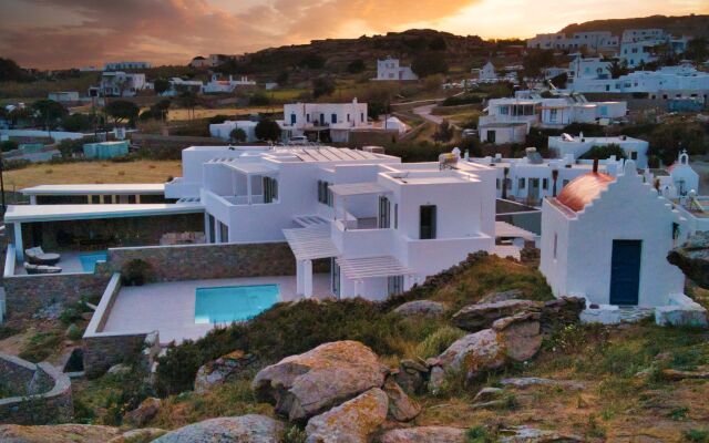 Splendid Mykonos Luxury Villas  Suites