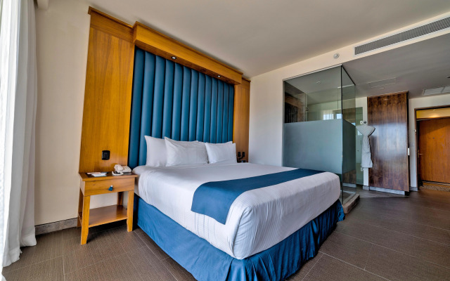 Hotel Indigo La Paz Puerta Cortes by IHG