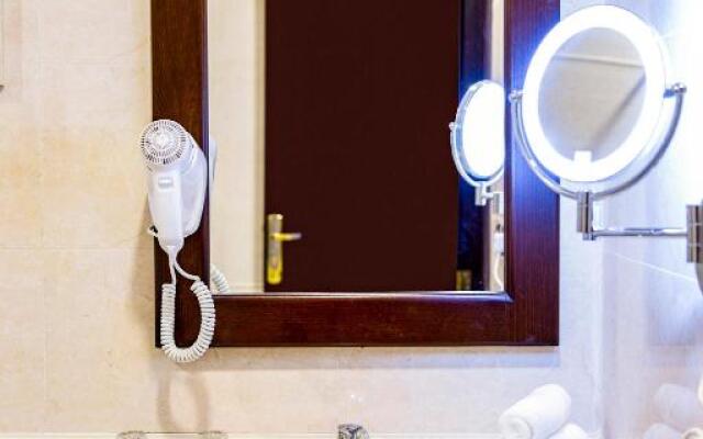Laten Suites Al Naseem