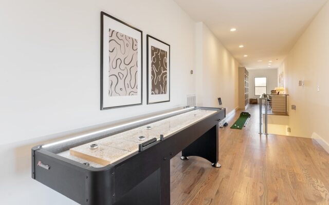 Springsteen by Avantstay Stylish Townhouse in Nashville!