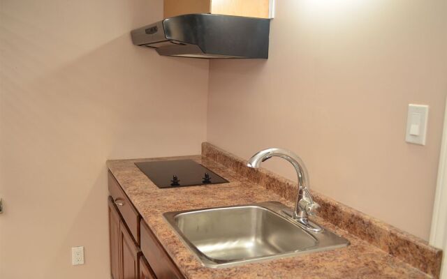 Bexon Rooms - Hotel Downtown Windsor