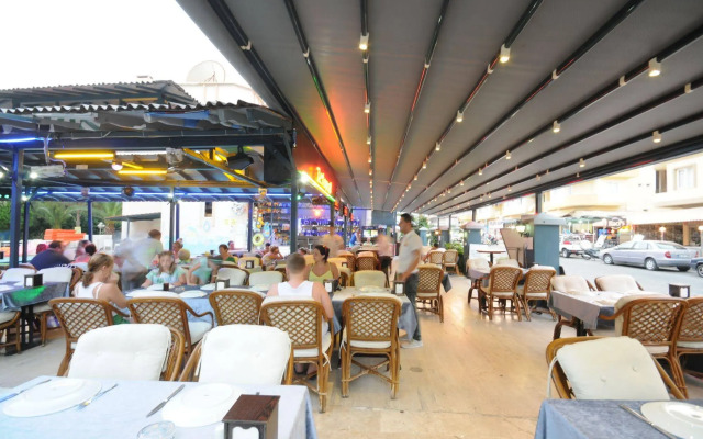 Grand Villa Sol Apart