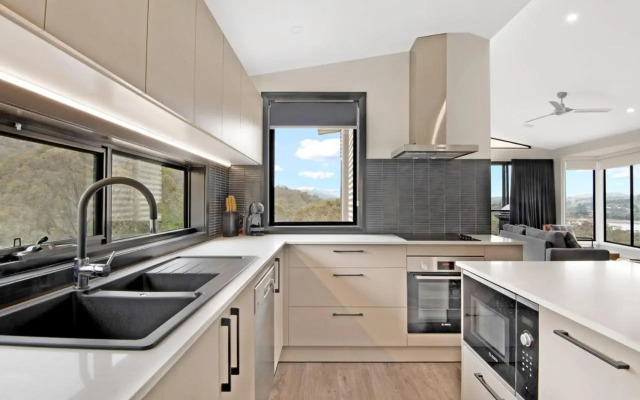 Black Diamond Retreat