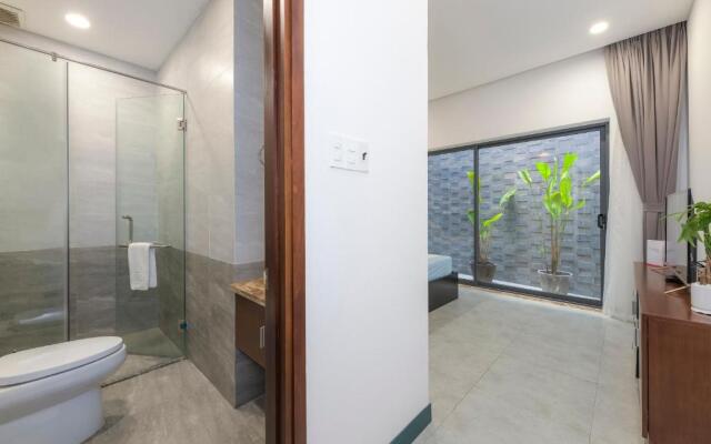 Lim's house - The Market Hideout House