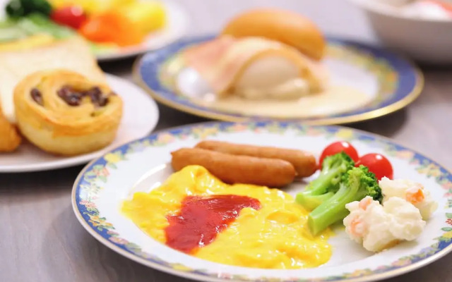 Hotel Springs Makuhari Premier