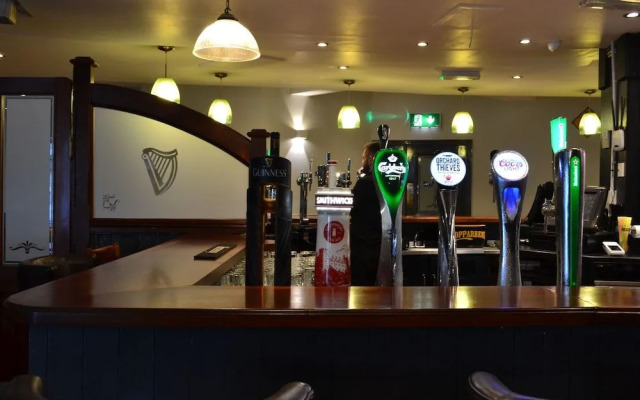 Blackwater Lodge Hotel