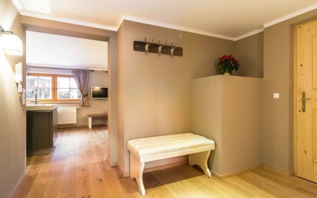Cozy Apartment near Ski Area in Kitzbuhel