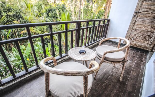 Sanggraloka Suite