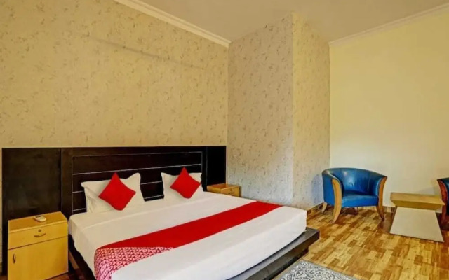 Jagdambey Hotel