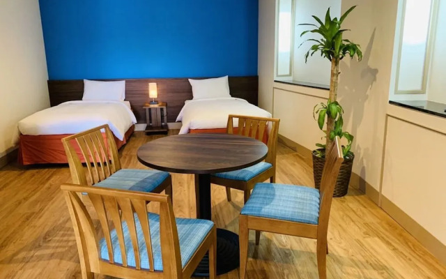 Rycom Family Resort Hotel