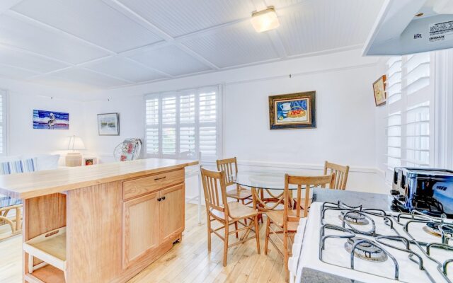 Sea Mist 301 by Vtrips