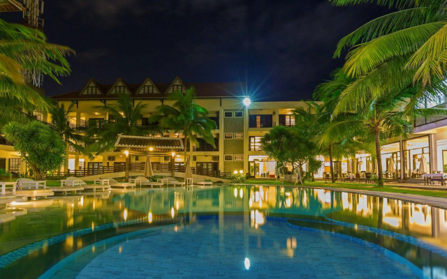 River Beach Resort and Residences