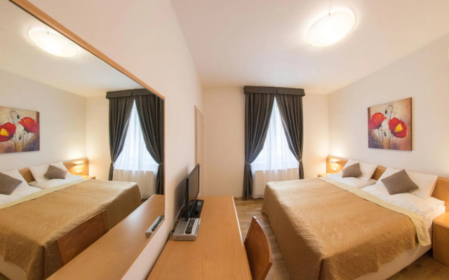 Salvator Superior Apartments