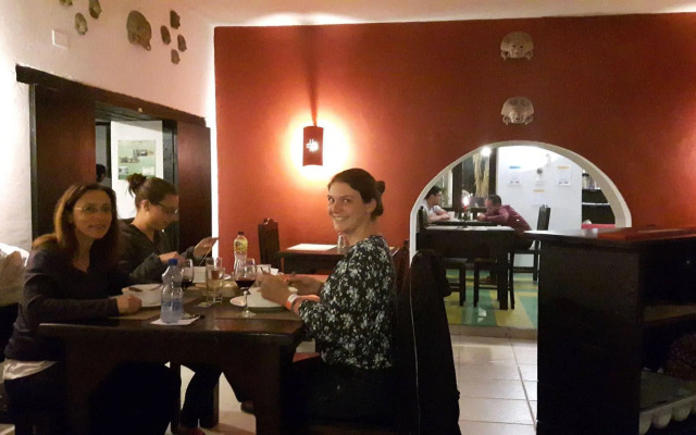 L'AUBERGE INN - Hostel