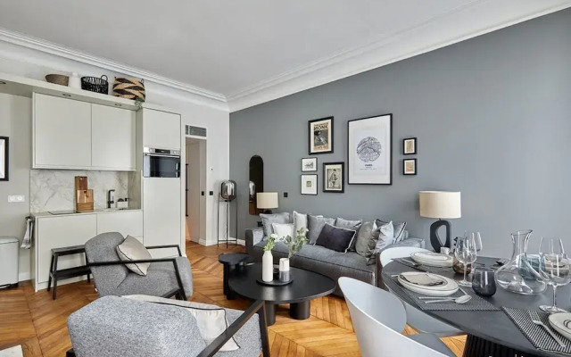 Superb New 1 Bedroom Flat Notre Dame de Paris